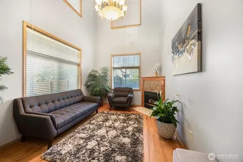 10821 Crestwood Drive S Seattle WA 98178