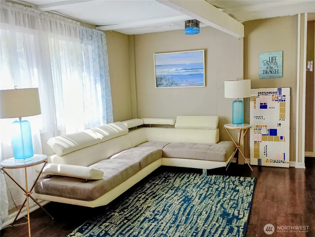 8 Griffard Street Copalis Beach WA 98535