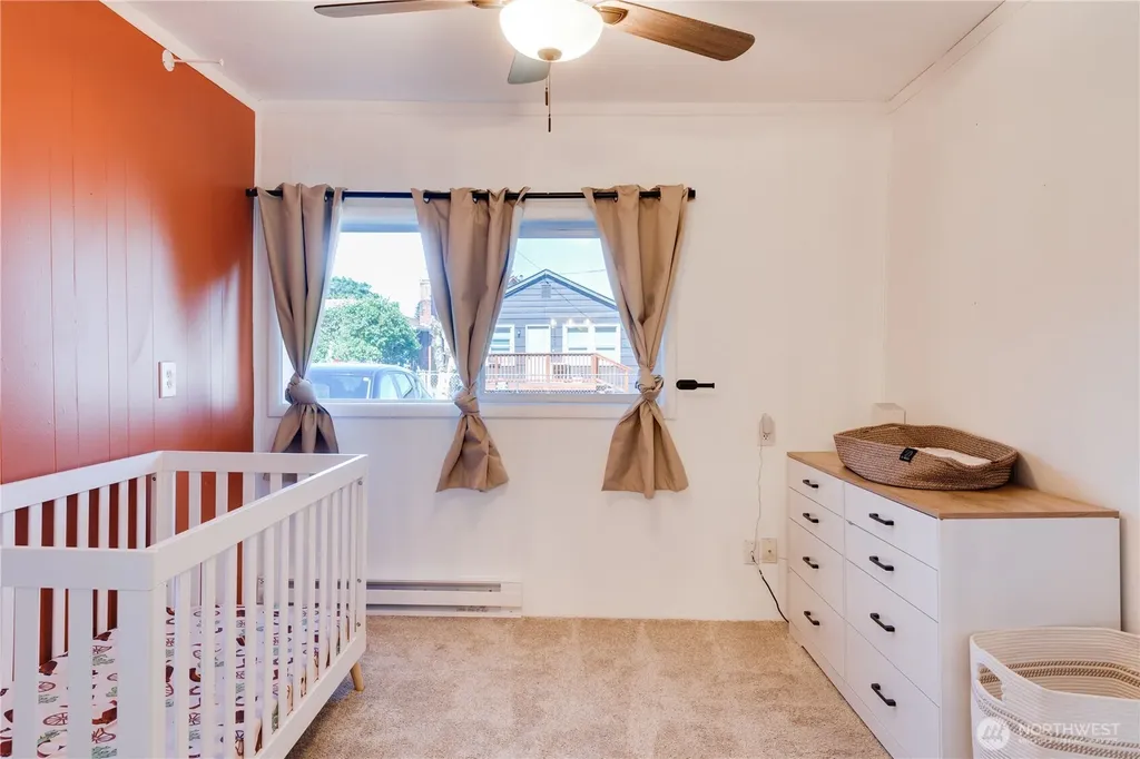 1108 S 8th Avenue Kelso WA 98626