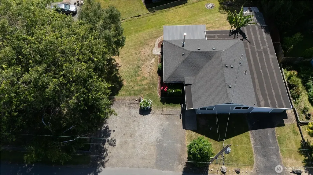 1108 S 8th Avenue Kelso WA 98626