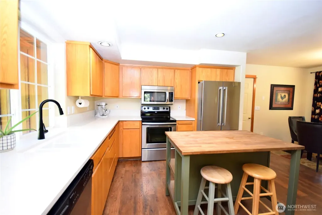 561 Country Acres Lane Sequim WA 98382