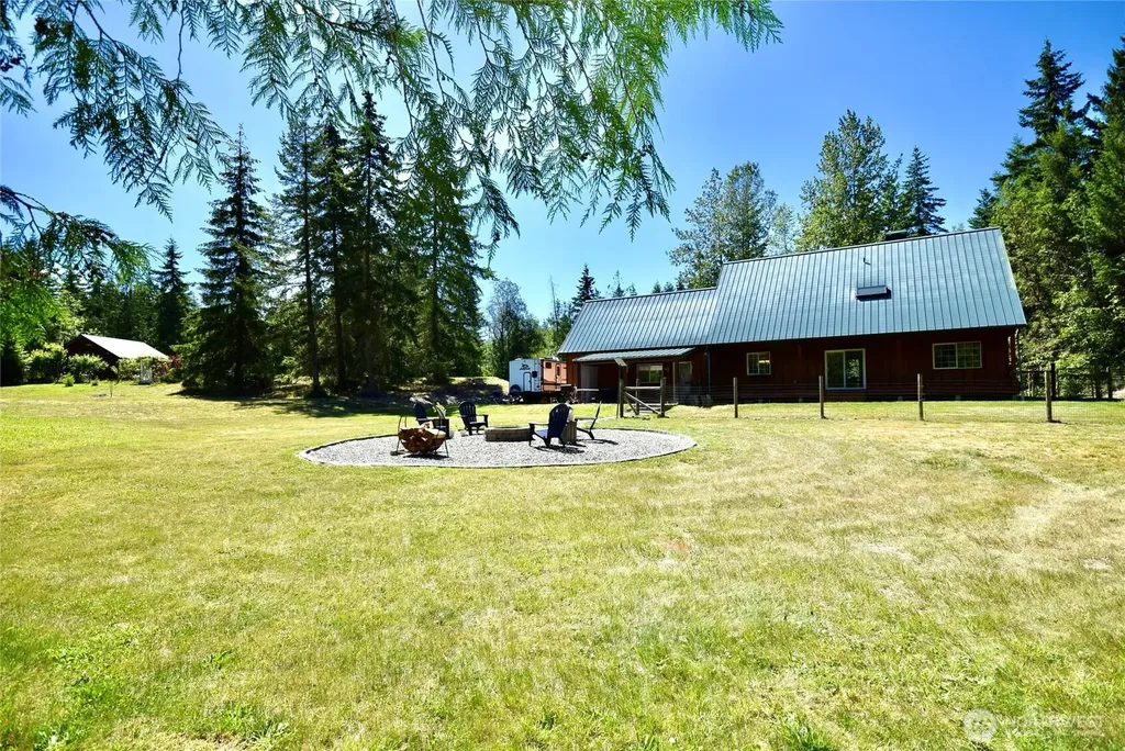 561 Country Acres Lane Sequim WA 98382