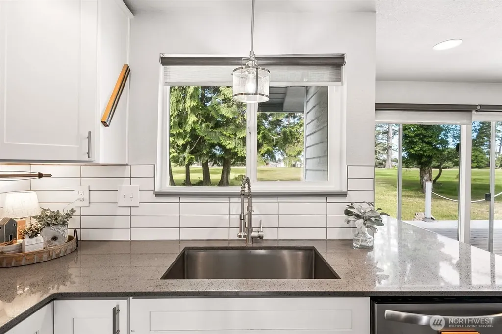 245 Dolphin Avenue NE Ocean Shores WA 98569