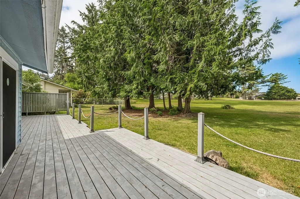 245 Dolphin Avenue NE Ocean Shores WA 98569