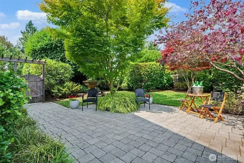 2856 NW 62nd Street Seattle WA 98107