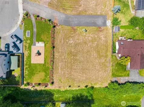 11 81st Street SW Everett WA 98203