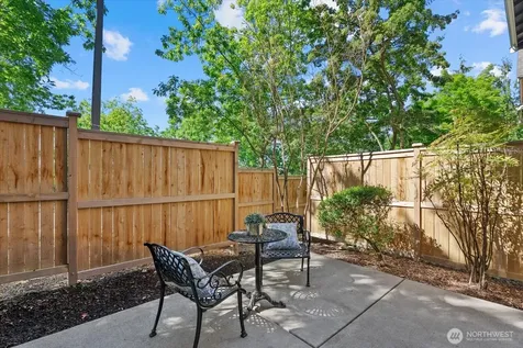 16147 NE 90th Way Redmond WA 98052
