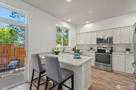 16147 NE 90th Way Redmond WA 98052