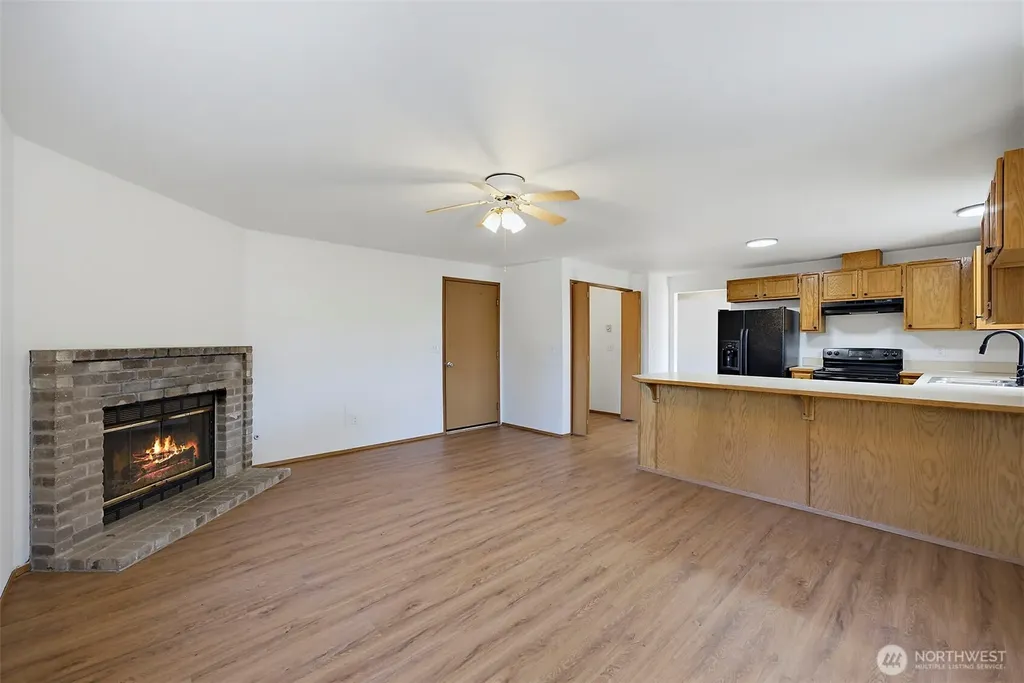 15012 2nd Avenue E Tacoma WA 98445