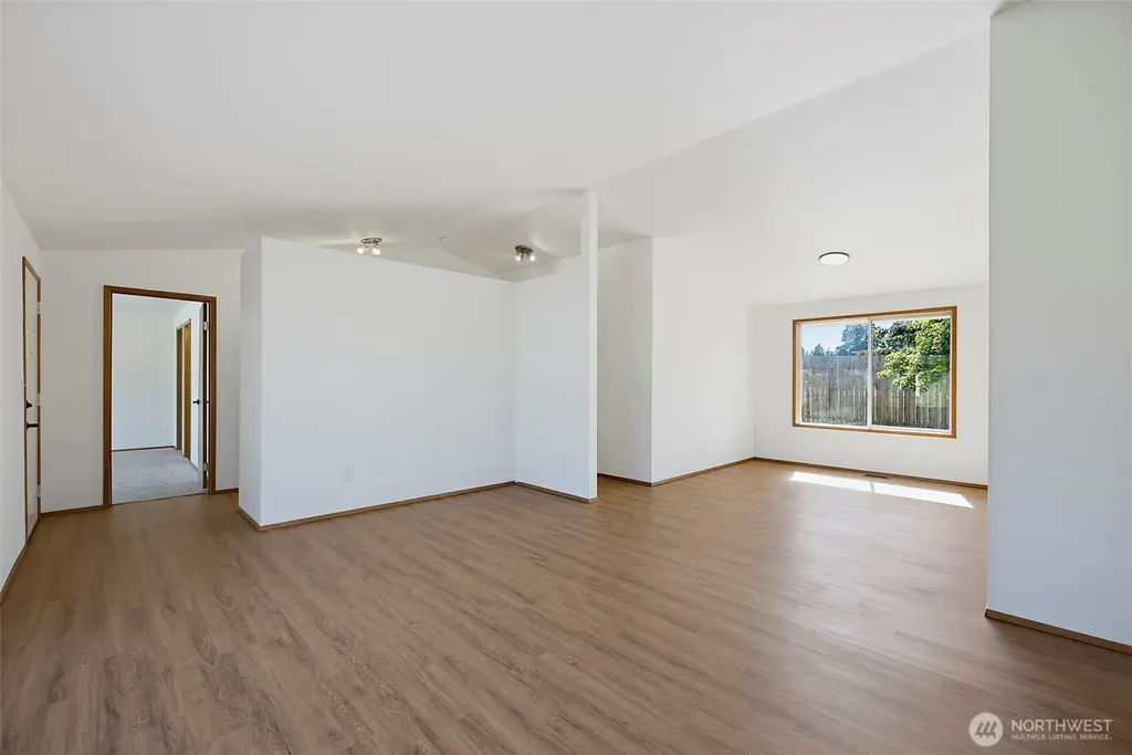 15012 2nd Avenue E Tacoma WA 98445