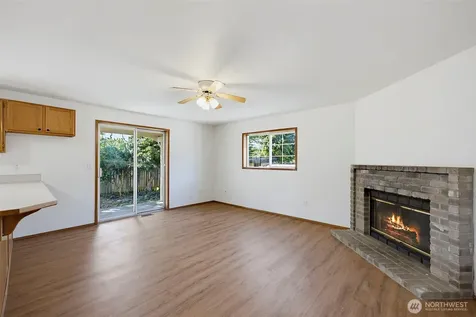 15012 2nd Avenue E Tacoma WA 98445