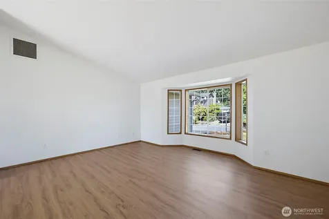 15012 2nd Avenue E Tacoma WA 98445