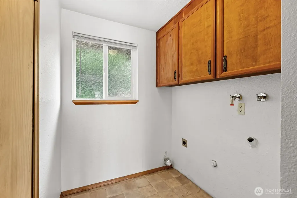 30517 Webster Road E Graham WA 98338