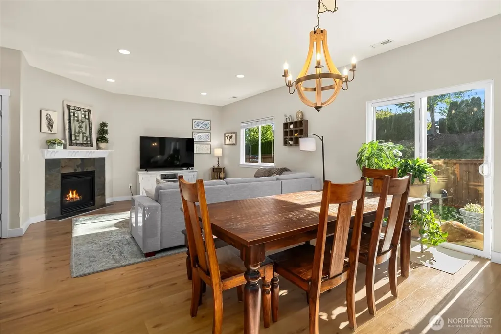 27669 256th Place SE Maple Valley WA 98038