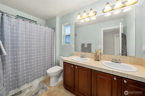 27669 256th Place SE Maple Valley WA 98038