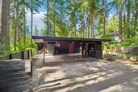 19604 10th Avenue NE Shoreline WA 98155