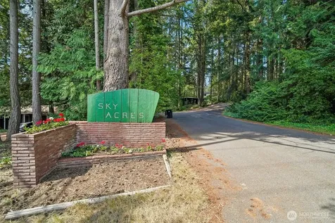 19604 10th Avenue NE Shoreline WA 98155