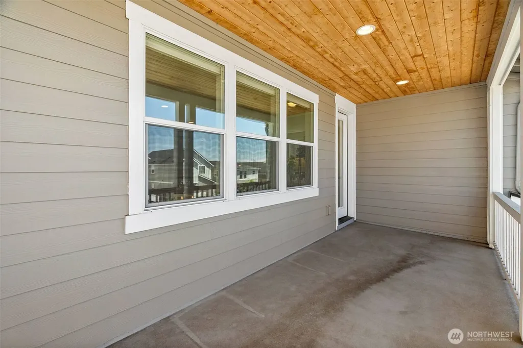 8440 28th Street Ct E Edgewood WA 98371