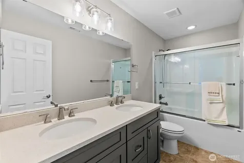 8440 28th Street Ct E Edgewood WA 98371