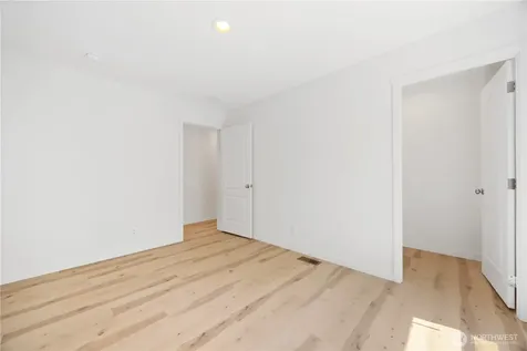 329 E Franklin Street Chelan WA 98816