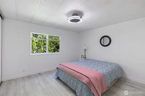 9512 315 Avenue SE Issaquah WA 98027