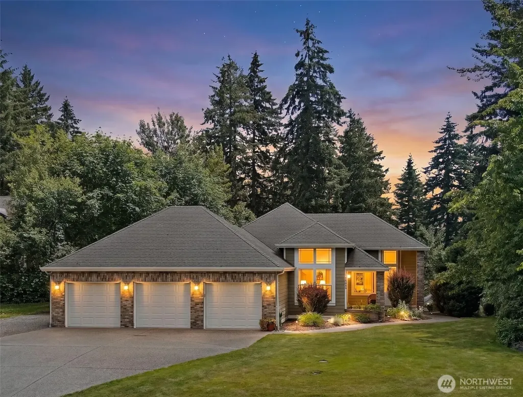 12209 133rd Avenue E Puyallup WA 98374
