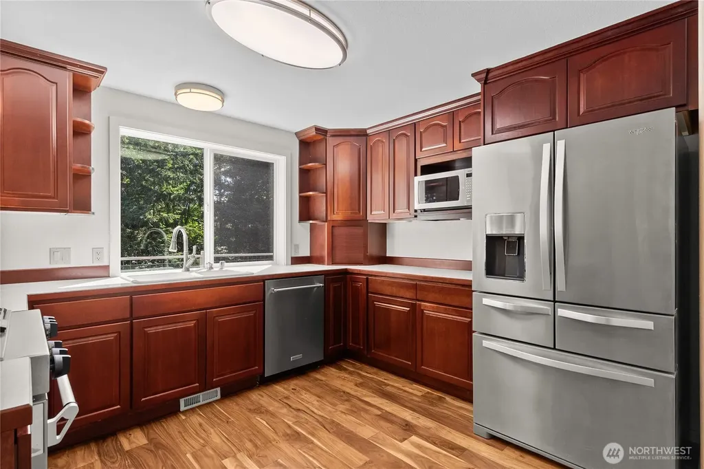 1815 Crosby Court SW Tumwater WA 98512