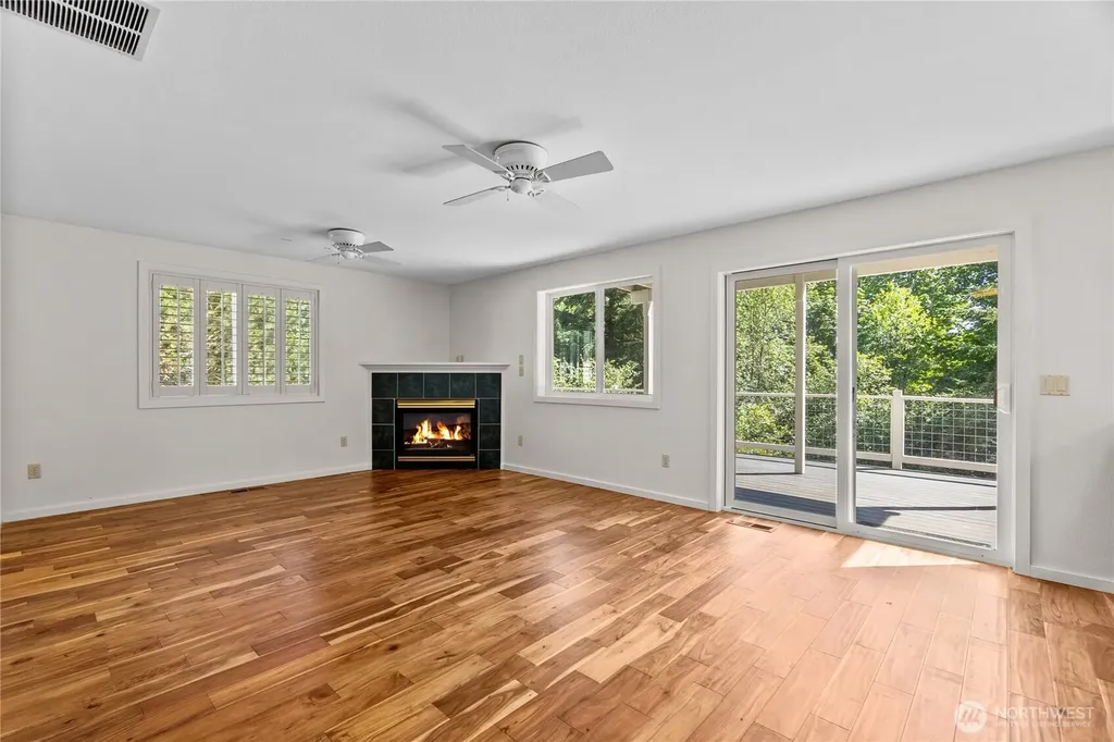 1815 Crosby Court SW Tumwater WA 98512