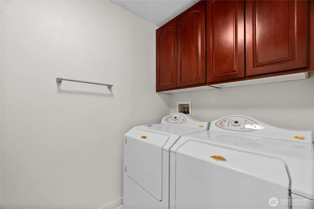 1815 Crosby Court SW Tumwater WA 98512