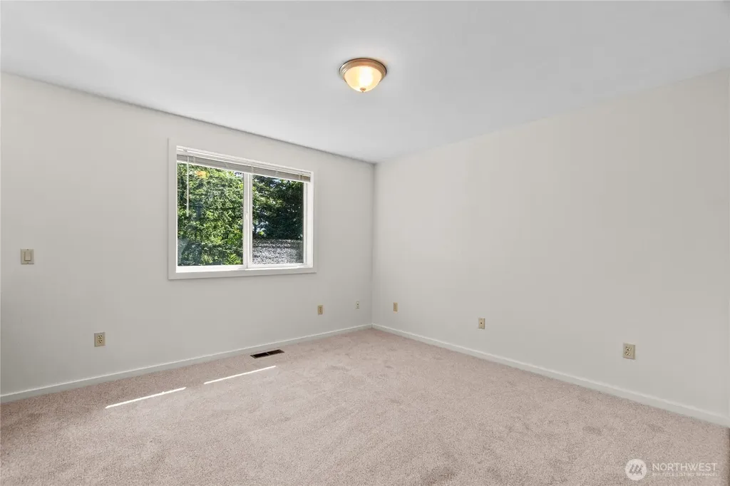 1815 Crosby Court SW Tumwater WA 98512