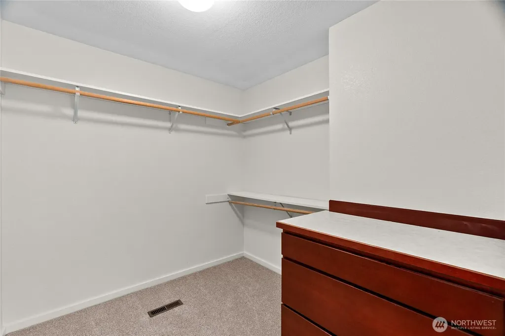 1815 Crosby Court SW Tumwater WA 98512