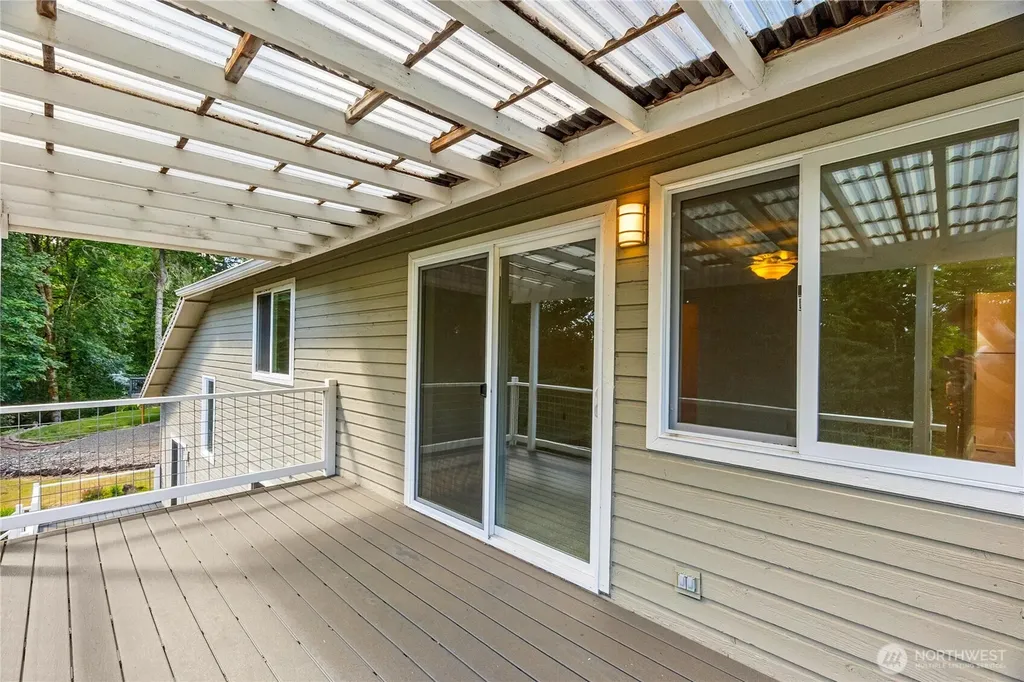 1815 Crosby Court SW Tumwater WA 98512