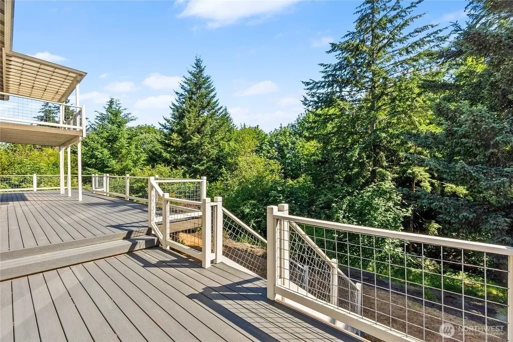1815 Crosby Court SW Tumwater WA 98512