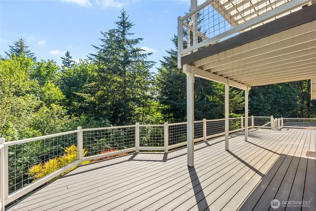 1815 Crosby Court SW Tumwater WA 98512