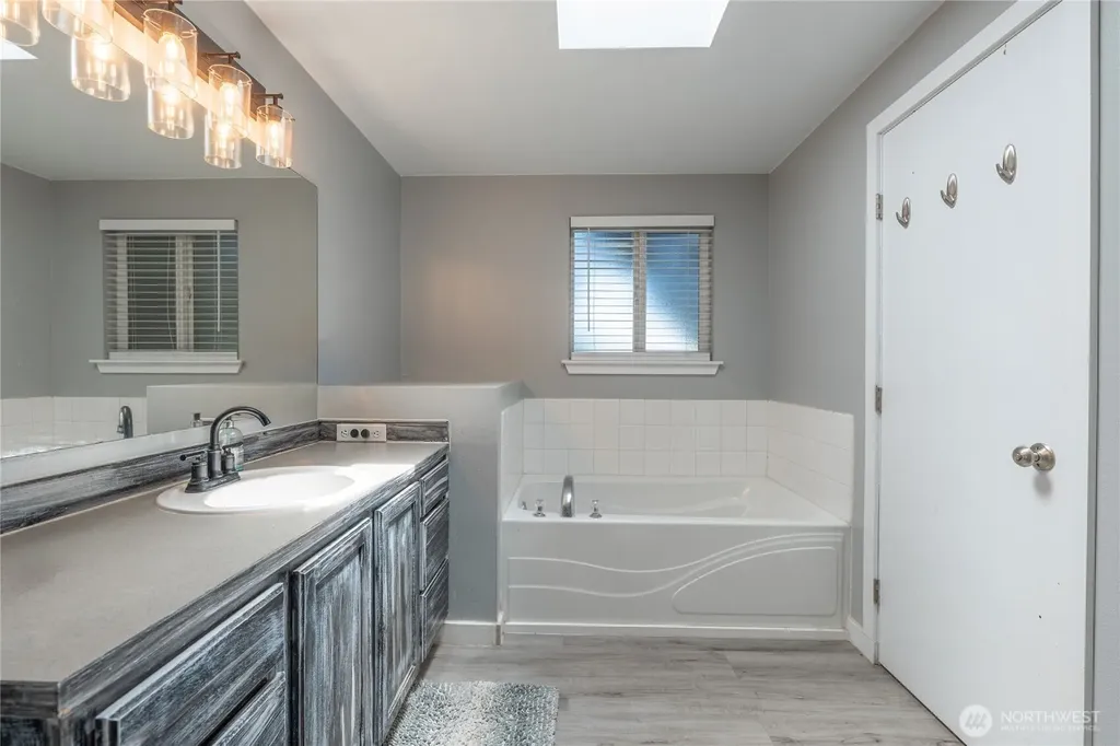 120 Joy Lane Chehalis WA 98532