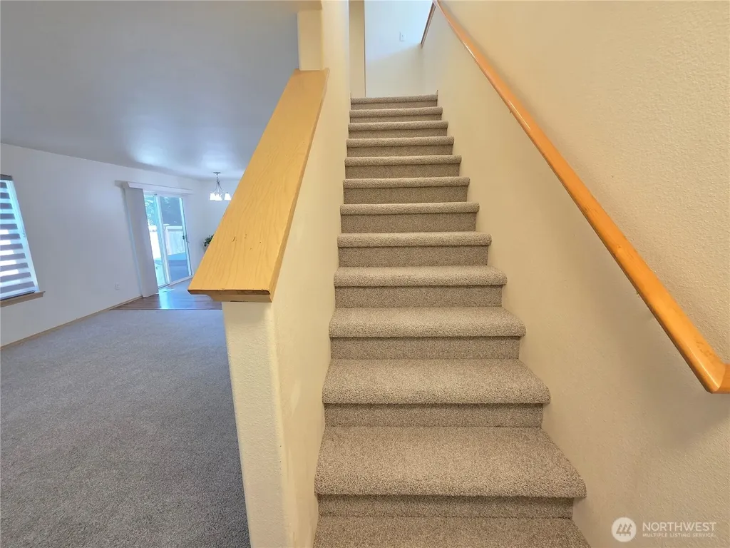 20702 190th Avenue E Orting WA 98360