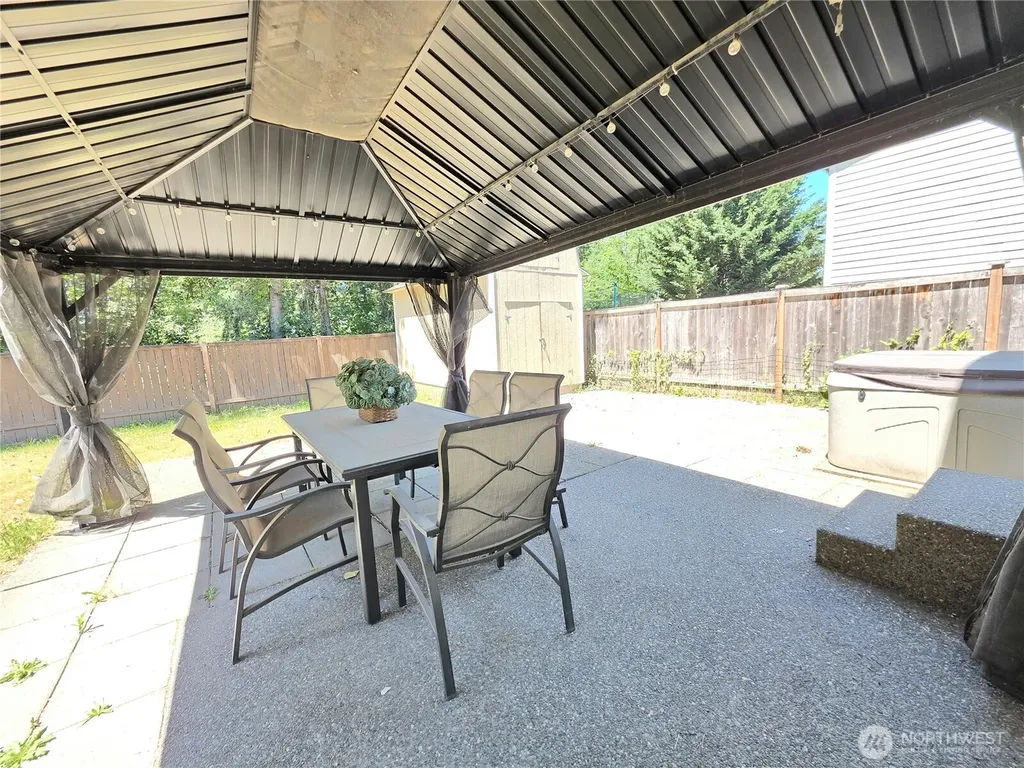 20702 190th Avenue E Orting WA 98360