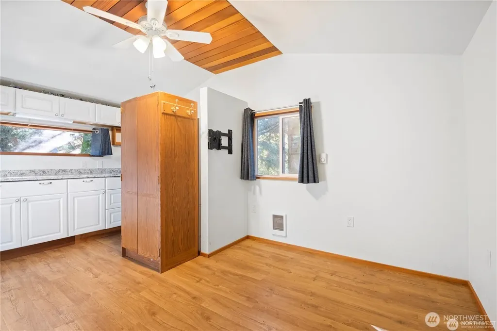 14310 200th Avenue SE Renton WA 98059