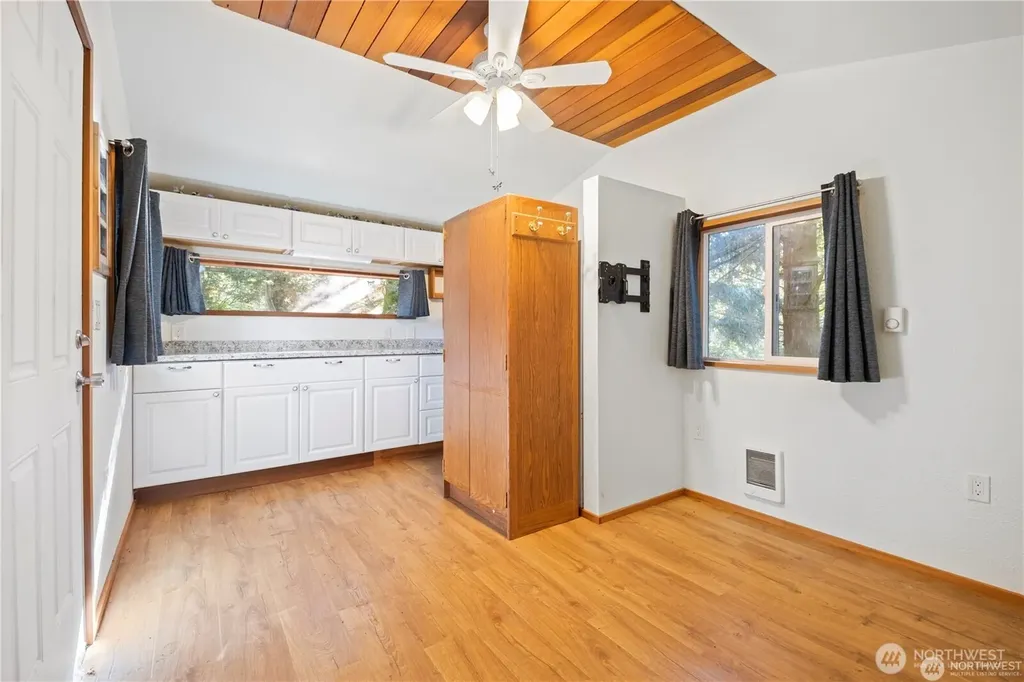14310 200th Avenue SE Renton WA 98059