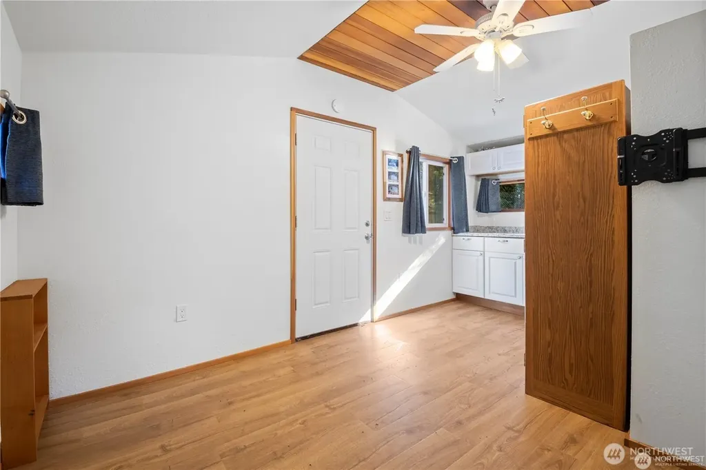 14310 200th Avenue SE Renton WA 98059