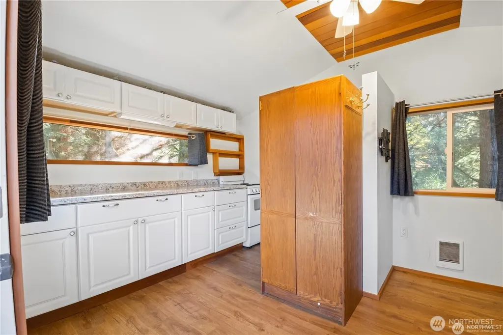 14310 200th Avenue SE Renton WA 98059