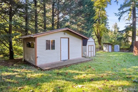 14310 200th Avenue SE Renton WA 98059