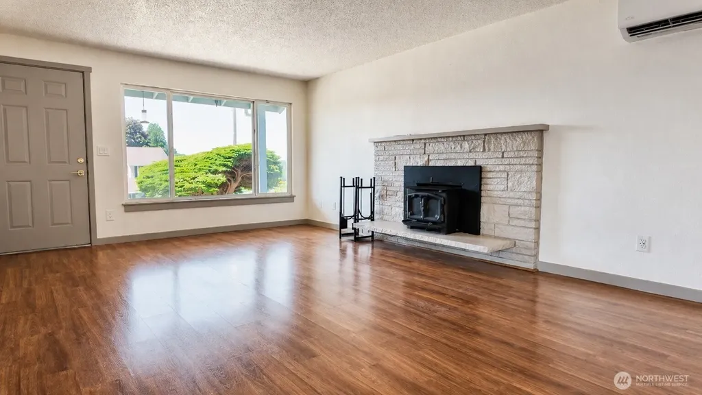 616 2nd Street Mccleary WA 98557