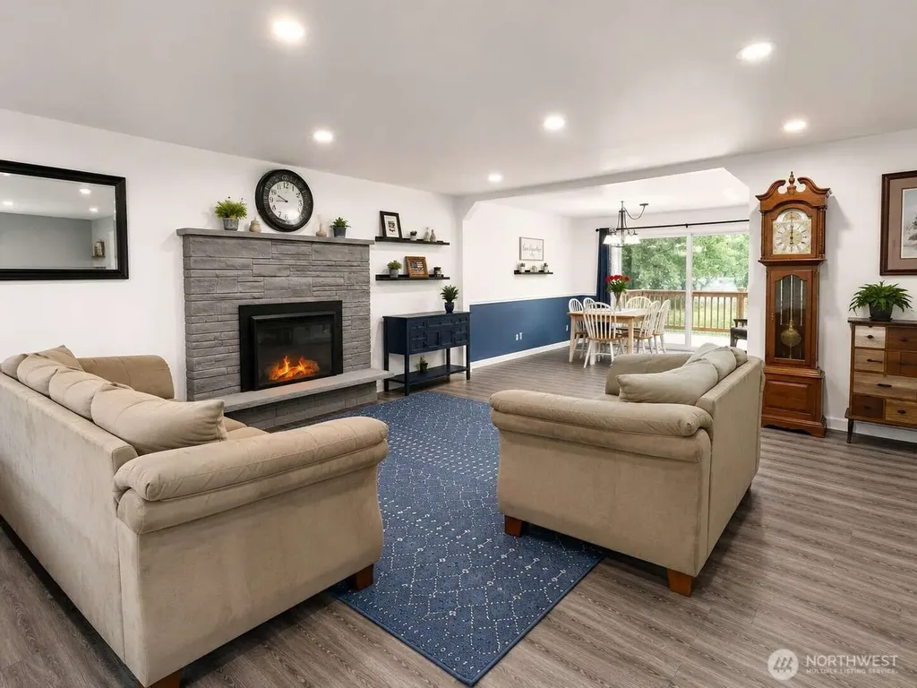 13042 SE 184th Place Renton WA 98058