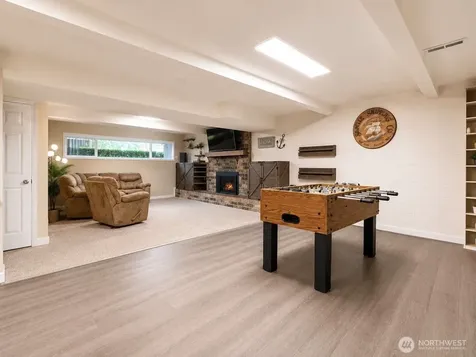 13042 SE 184th Place Renton WA 98058