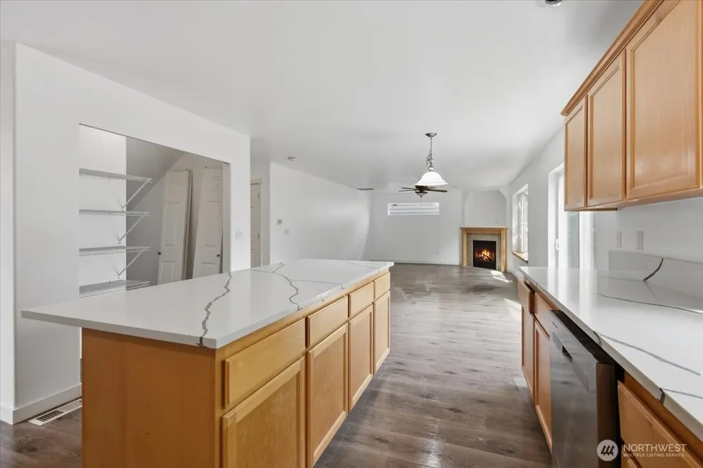 6713 SE 3rd Street Renton WA 98059