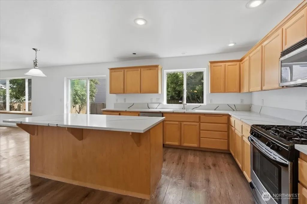 6713 SE 3rd Street Renton WA 98059