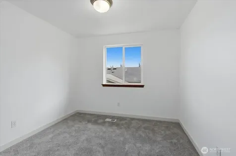 6713 SE 3rd Street Renton WA 98059