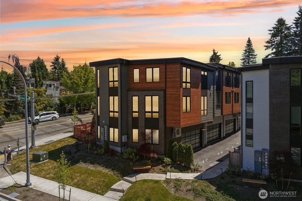117 6th Street Kirkland WA 98033