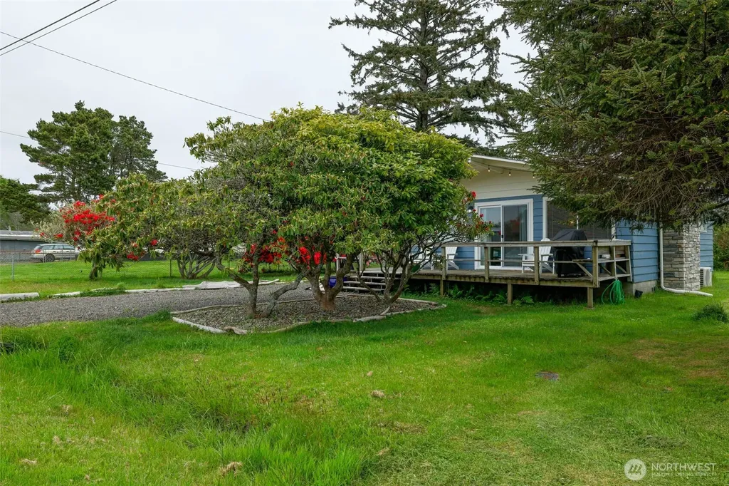 1650 First Avenue Grayland WA 98547